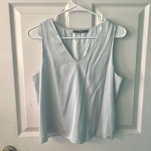 NWOT Quince Washable Stretch Silk V Neck Tank - Ballard Blue Size Medium